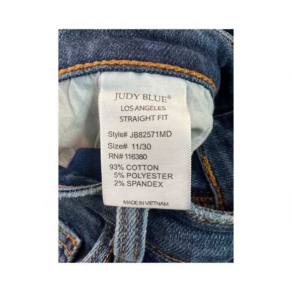 EUC Judy Blue straight fit permanent crease jeans | Sz 11/30 - Picture 6 of 7